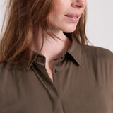 Kelly Seidenstretchbluse Braun
